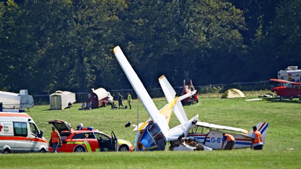 Unfall beim Kirchheimer Fliegertreffen: Flugzeuge kollidieren auf Hahnweide