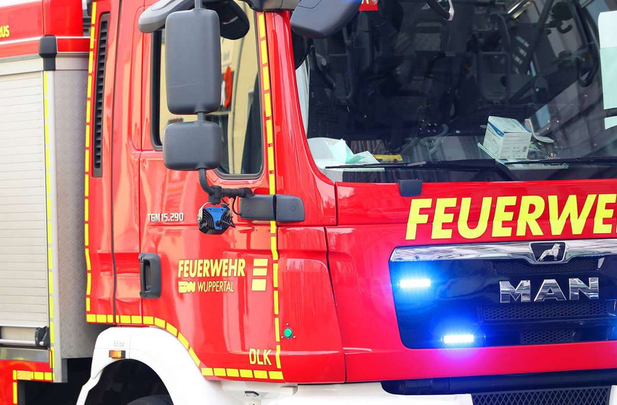 Die Feuerwehr konnte den Brand schnell löschen (Symbolbild). Foto: IMAGO/Andreas Gora/IMAGO/Pressefoto Gora
