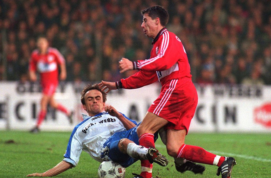 Von 1996 bis 1998 war der Abwehrspieler für Arminia Bielefeld in der Bundesliga am Ball – auch gegen den VfB.