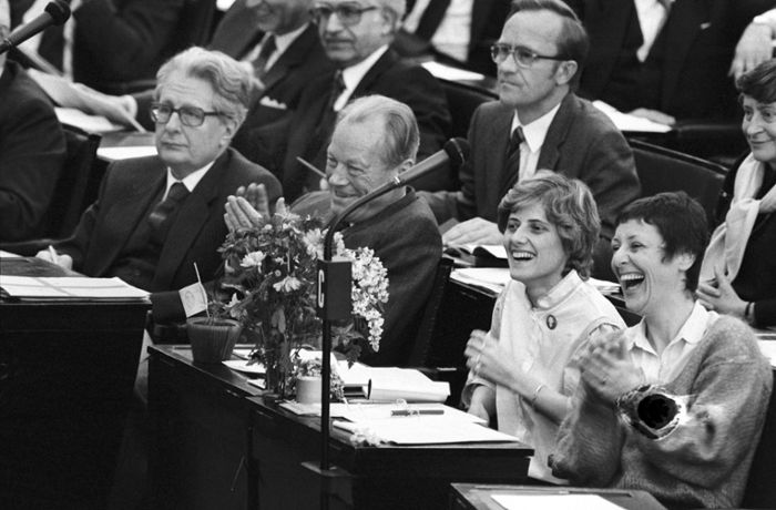 Vor 40 Jahren: Grüne erobern das  Parlament: Wie der Bundestag ergrünt ist