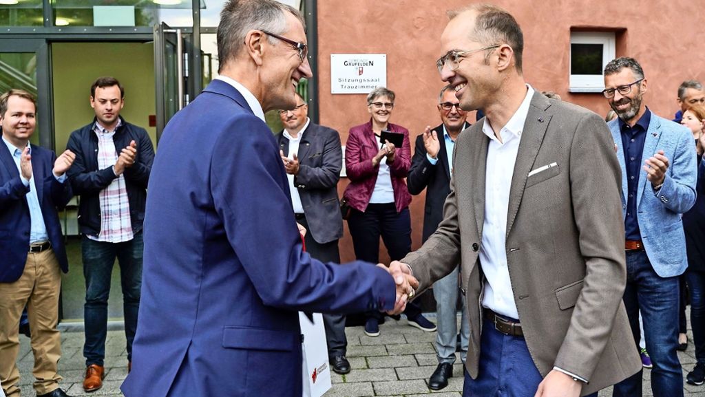 Bürgermeisterwahl in Gäufelden: Schmid siegt überraschend, Moroff ist weit abgeschlagen