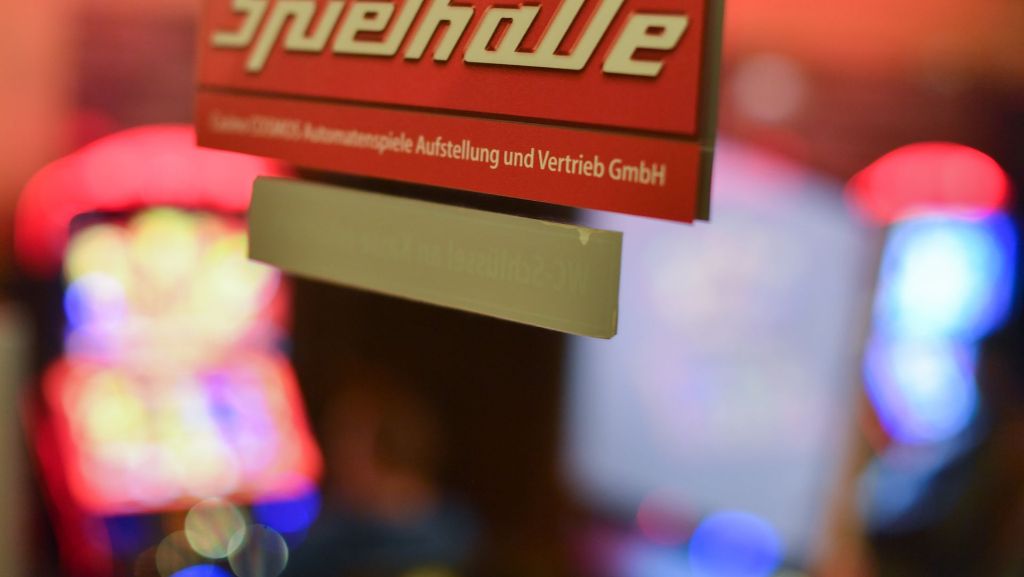 Einbruch in Renninger Spielhalle: Diebe knacken  zwei Automaten