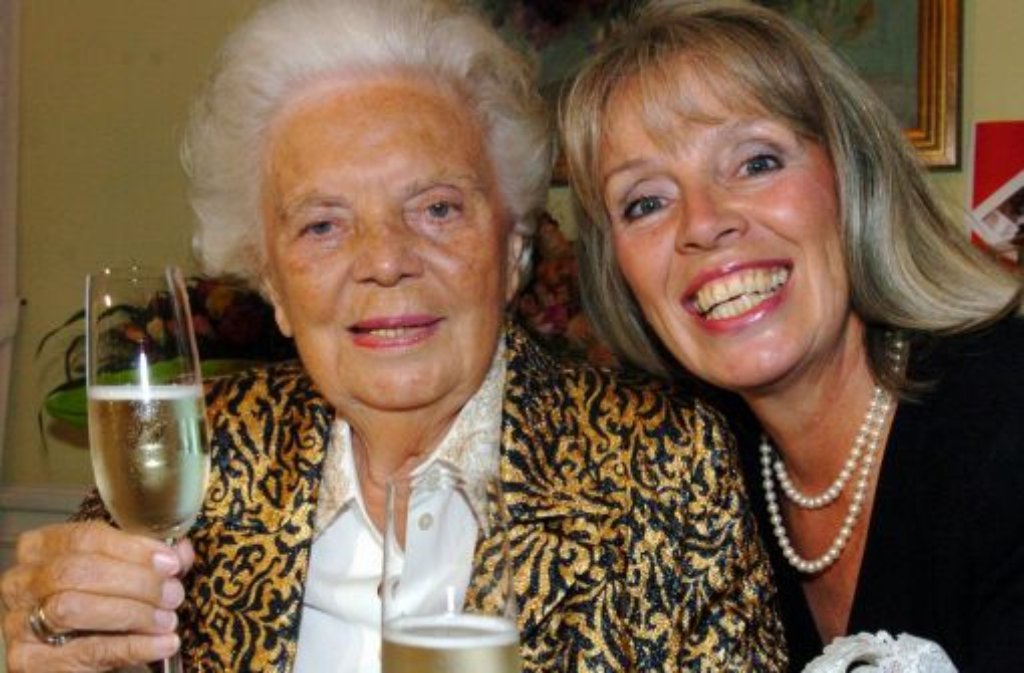 Mit ihrer Tochter Heidi Mahler stand Heidi Kabel noch 2007 in Detlev Bucks Verfilmung von "Hände weg von Mississippi" vor der Kamera. Am 27. August 2009 feierten sie gemeinsam Kabels 95. Geburtstag.