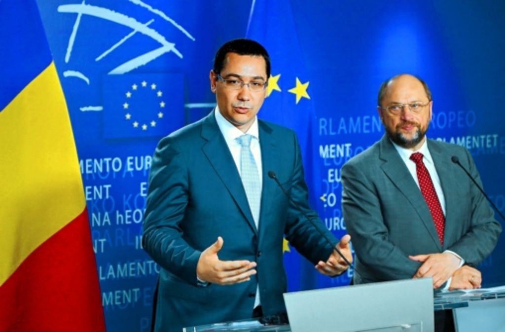 Kritik an Victor Ponta: Parlamentspräsident  Martin Schulz  (rechts) Foto: EPA
