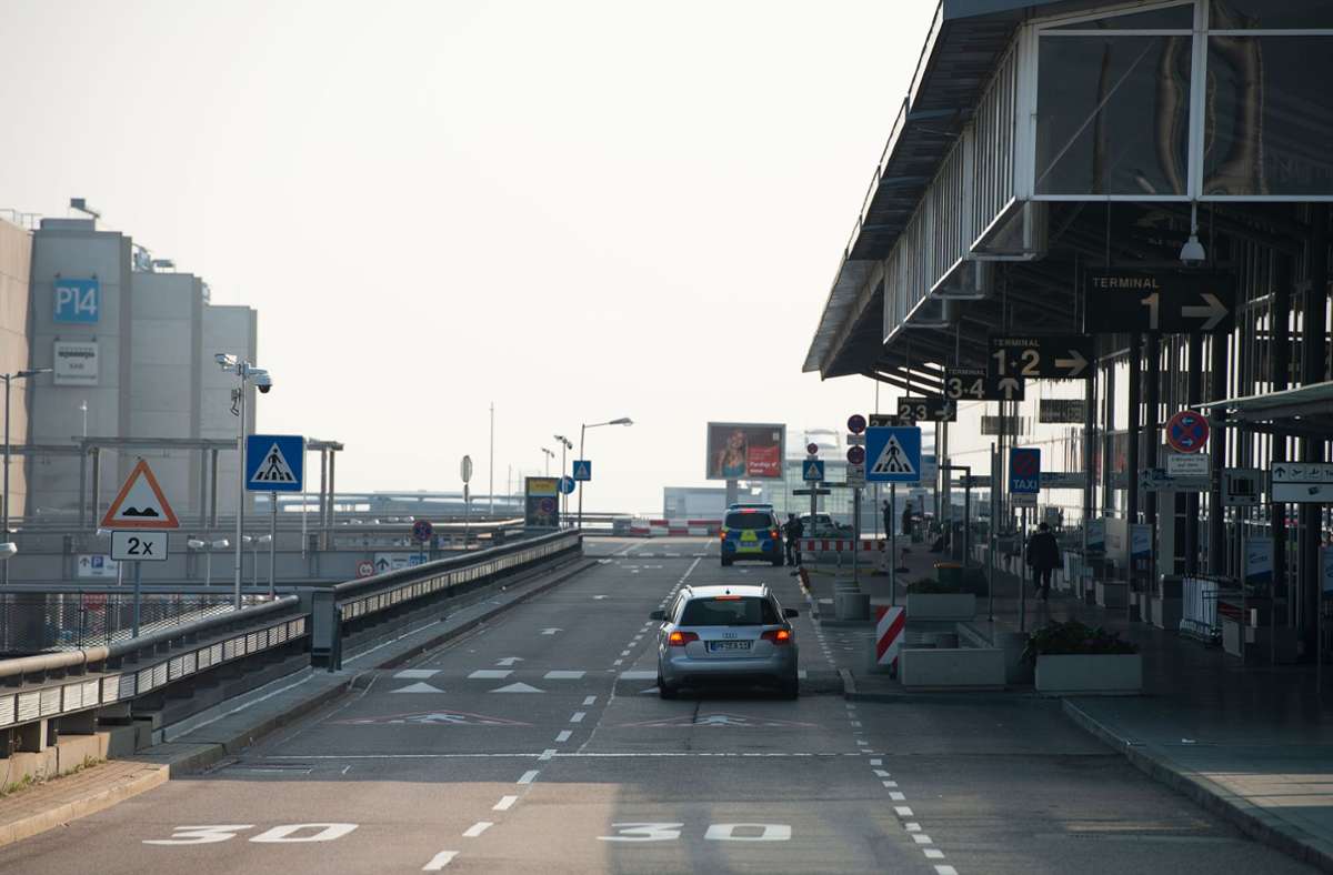 Im Frühjahr 2020 war vor den Terminals kaum Verkehr – das lag aber an der Coronapandemie.