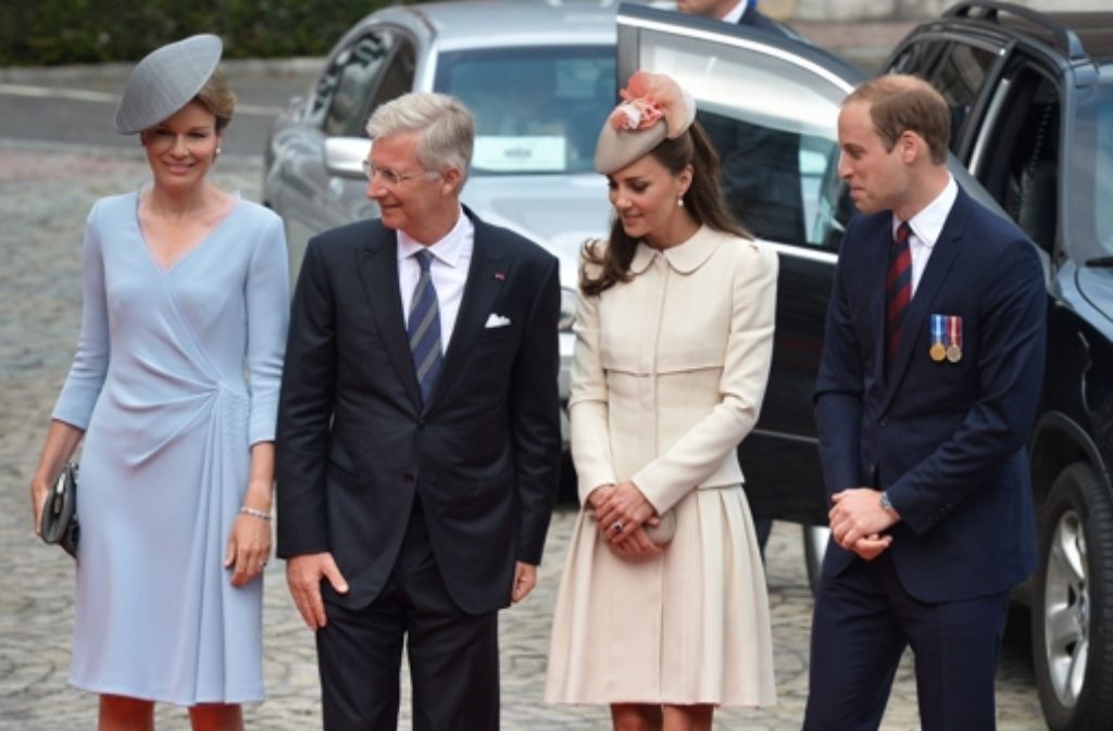 Das belgische Königspaar Philippe und Mathilde (links) mit Prinz William (rechts) und seiner Frau Herzogin Kate.