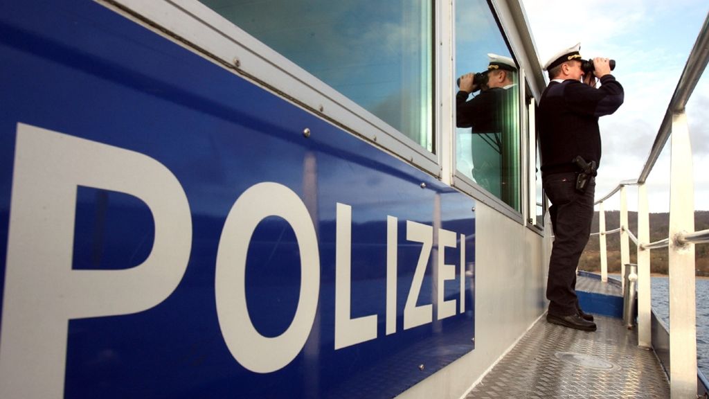  Im Kreis Breisgau-Hochschwarzwald ist ein dreijähriger Junge verschwunden. Die Polizei sucht mit einem Großaufgebot nach dem Kind. 