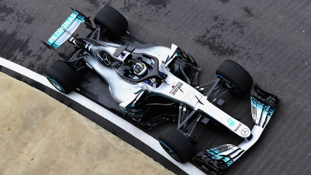 Formel-1-Saison 2018: Mercedes stellt den neuen Silberpfeil W09 vor
