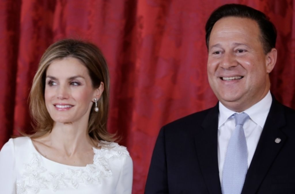 8. September 2014: Im königlichen Palast in Madrid empfängt das spanische Königspaar den Präsidenten von Panama:Königin Letizia mit dem Präsidenten von Panama, Juan Carlos Varela und ...