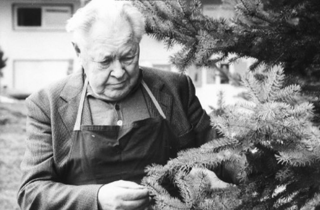 1933 wird der damals erst 29-jährige Gartenbauingenieur Albert Schöchle Leiter der Wilhelma. Ihm ist es zu verdanken, dass später auch erste Tiere im Park zu bestaunen sind.
