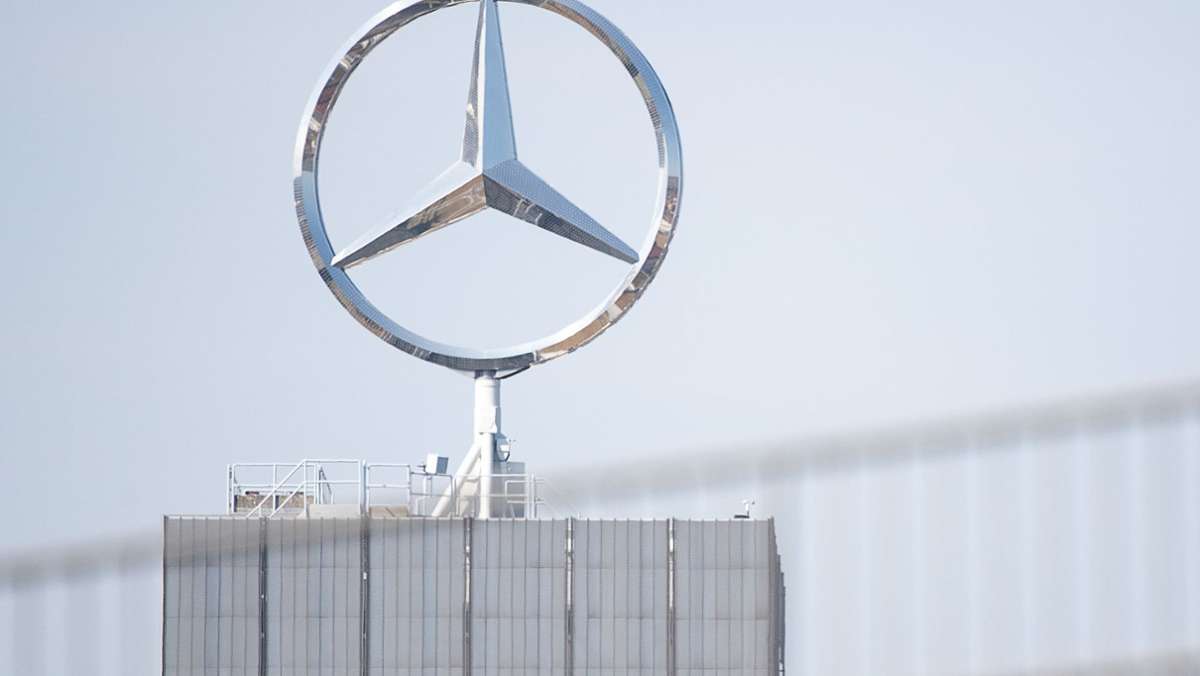  Mit seinen 2020 verkauften Neuwagen soll der Stuttgarter Autobauer Daimler die CO2-Grenzwerte eingehalten haben. Vorstandschef Ola Källenius legt offen, welche Berechnungen zu diesem Schluss führen. 