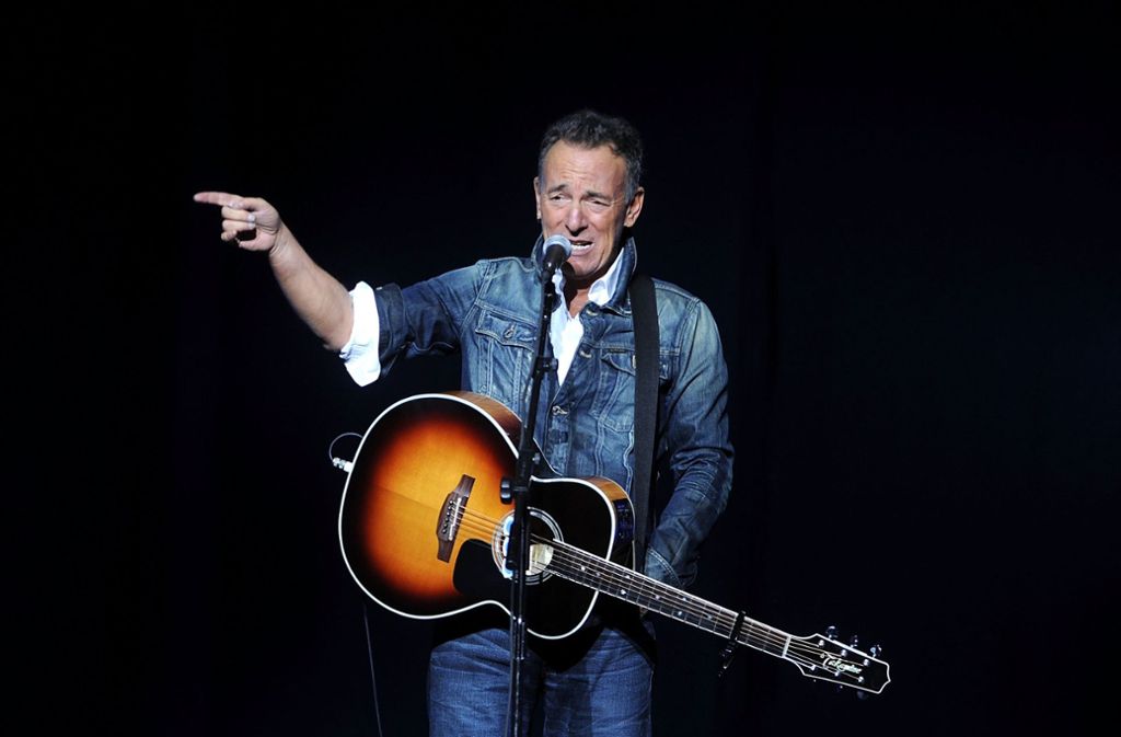 Bruce Springsteen hat angekündigt, 2020 auf Tour gehen zu wollen – davor, so sagte er, würde er aber noch mit der E Street Band einen Abstecher ins Studio unternehmen.
