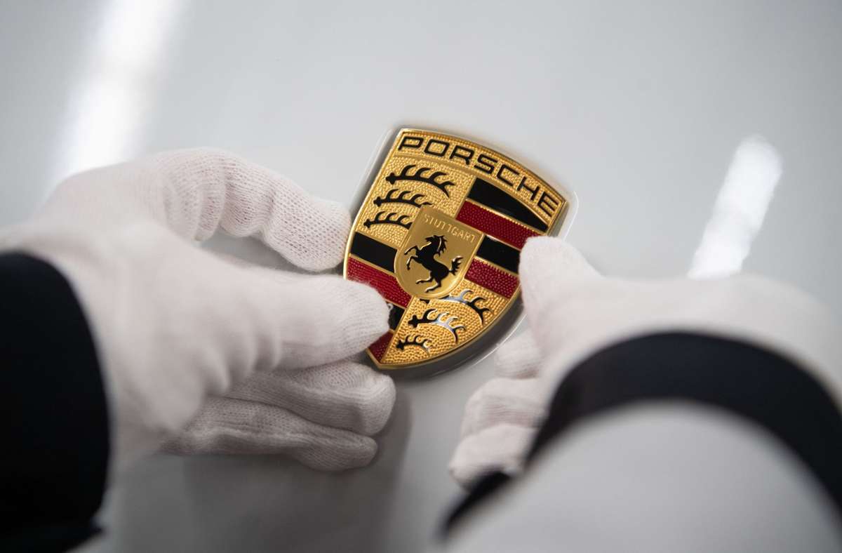 Wer bei Porsche arbeitet, ob in der Produktion, im Praktikum oder als Ingenieur, darf sich über eine ordentliche Vergütung freuen. Foto: dpa/Marijan Murat