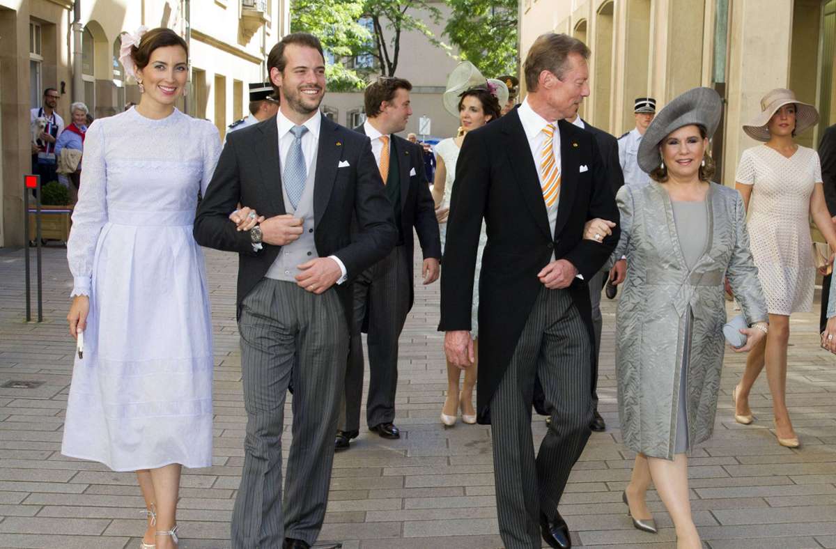 ... wie Prinzessin Claire von Luxemburg, die das Kleid zum Nationalfeiertag trug.