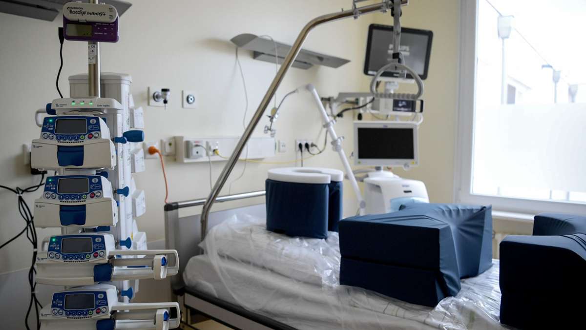 Überlastung von Kliniken: Ärzte fordern OP-Stopp wegen Corona - „Die Zeit drängt“