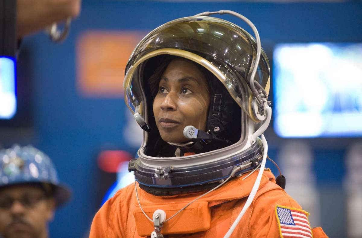 Die Ingenieurin Stephanie Wilson ist mit am längsten dabei – sie absolvierte drei Flüge an Bord eines Space Shuttle.