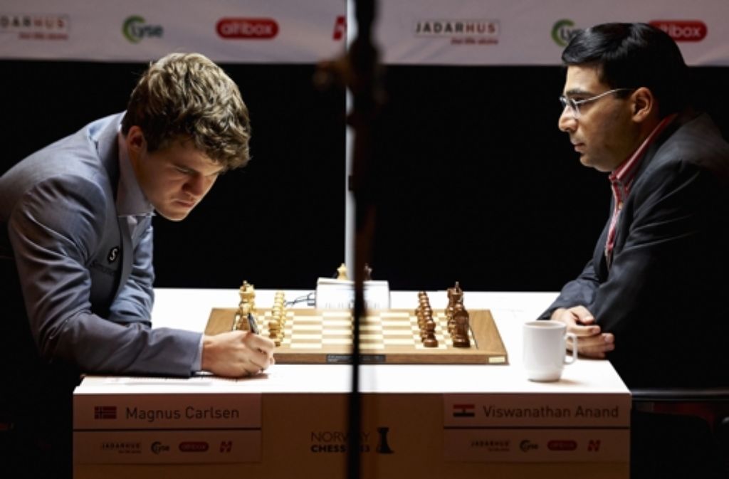 Schachmeister: Magnus Carlsen (links) und Viswanathan Anand Foto: AFP