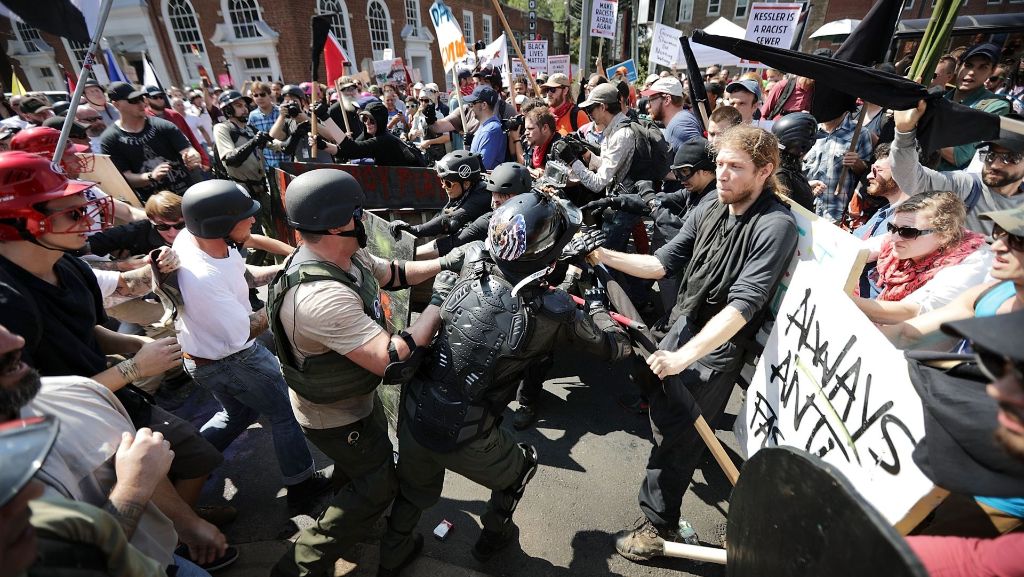 US-Bundesstaat Virginia: Ausschreitungen bei Ku Klux Klan-Kundgebung