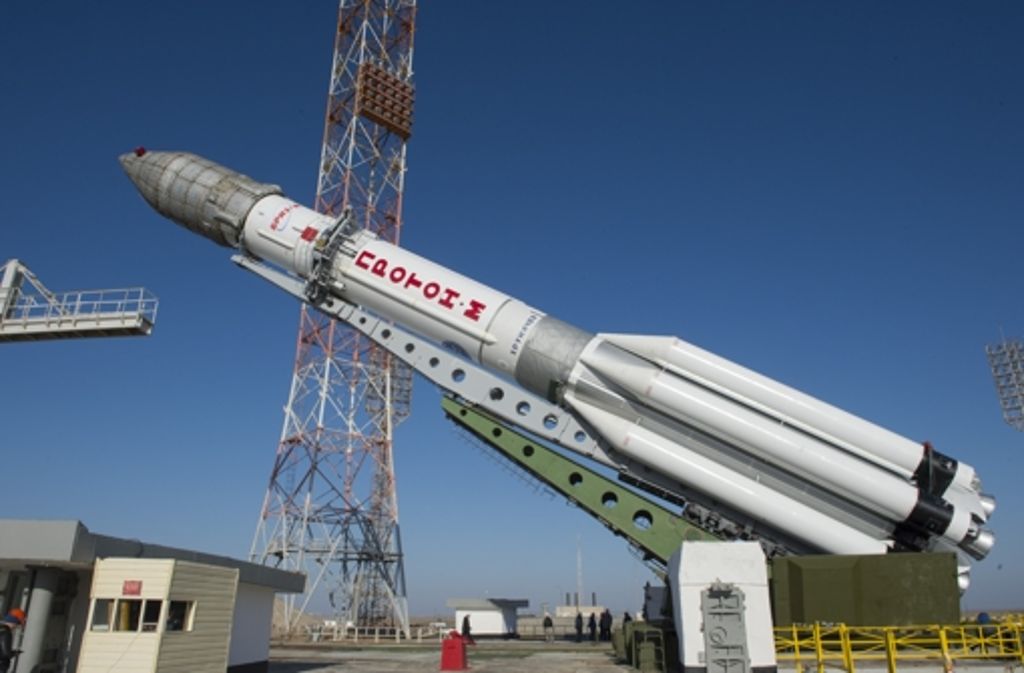Die Proton-M-Rakete auf dem Weltraumbahnhof.