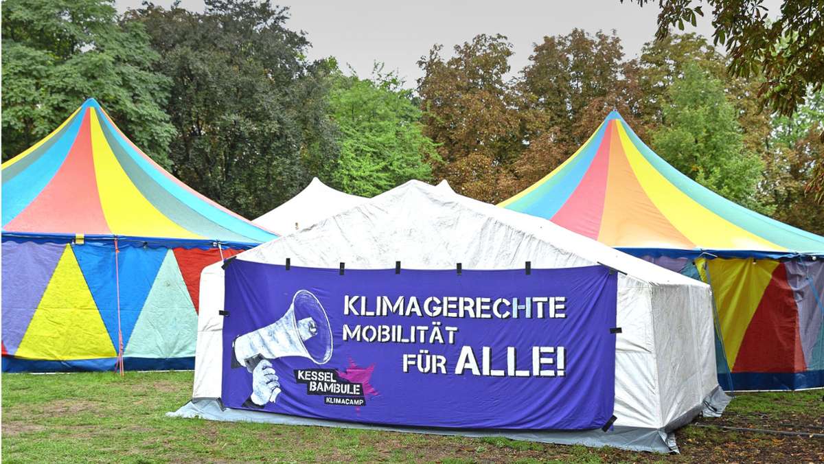 Klimacamp im Stuttgarter Stadtgarten: Einsatz für Klimaschutz und eine gerechte Mobilitätswende