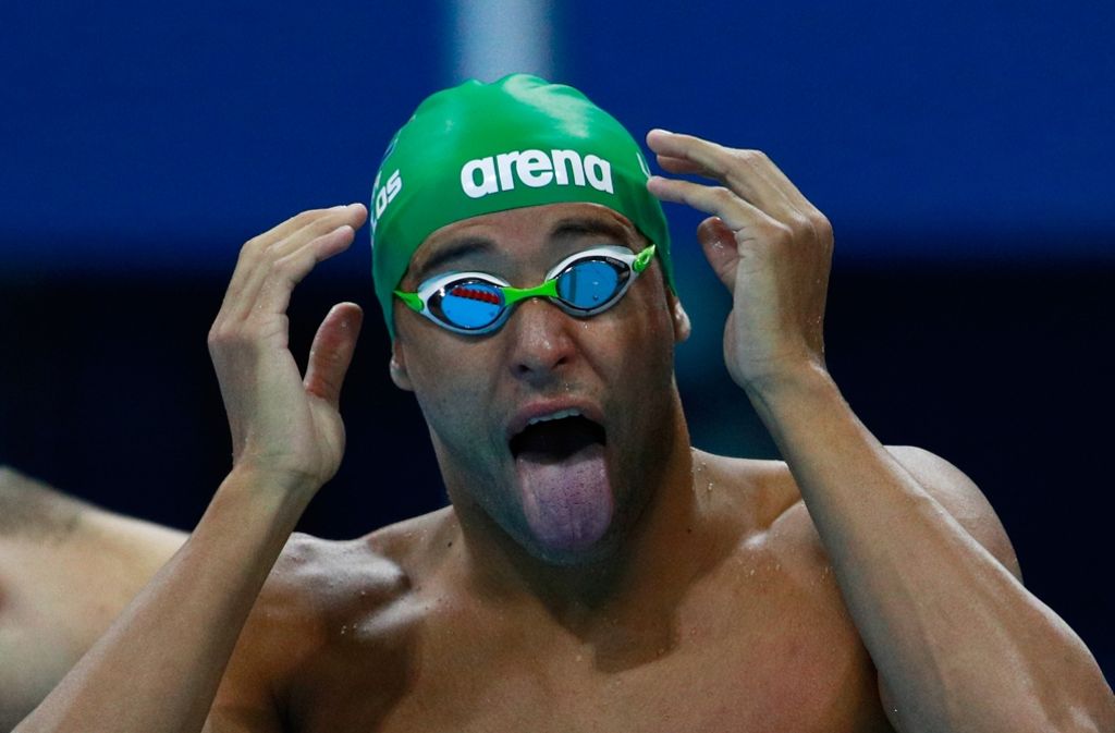 Der Südafrikaner Chad Le Clos zeigte vor dem Schwimm-Wettkampf seine Zunge ...
