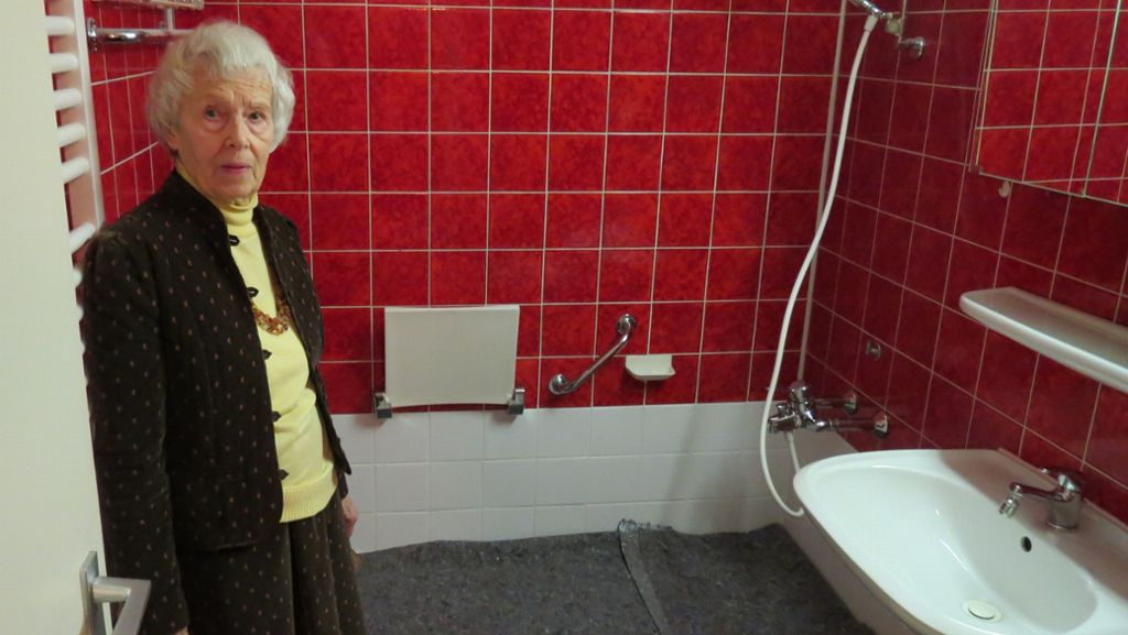 Stuttgart-Asemwald: 89-Jährige kann endlich wieder duschen