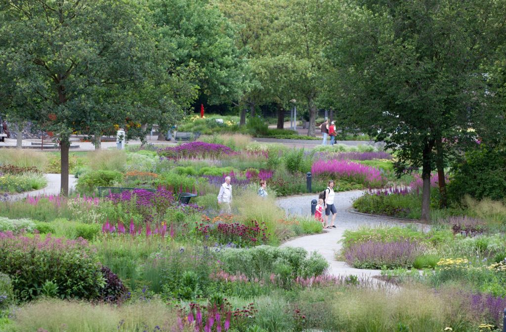 Der niederländische Gartengestalter Piet Oudolf legte in Hamm diesen Garten an, er ist ein Beispiel für moderne Staudengärten.