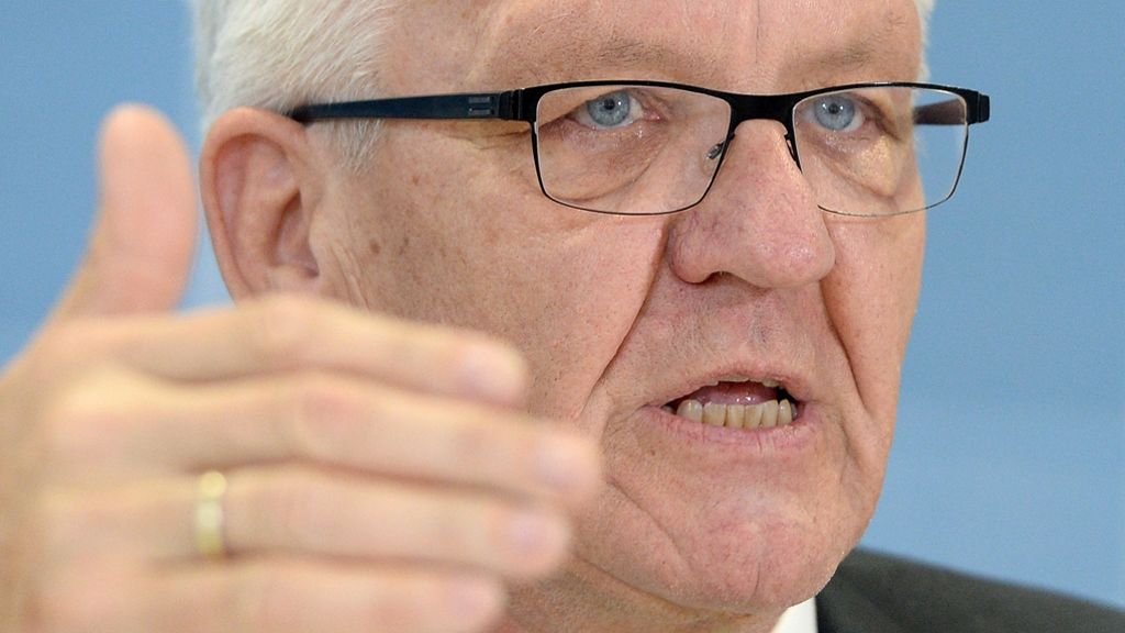Unwetter in Baden-Württemberg: Kretschmann pocht auf Pflichtversicherung