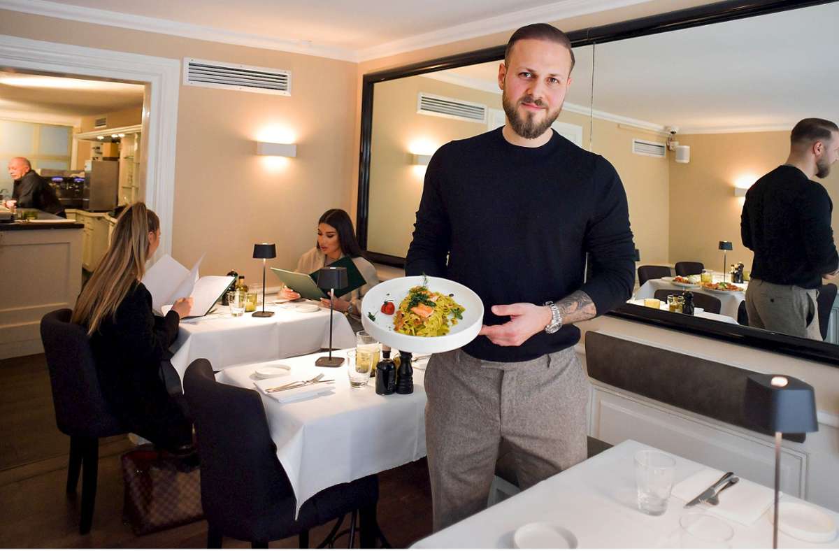 Tim Erhardt hat das Lokal Ende letzten Jahres übernommen und führt damit nun zwei italienische Restaurants in Stuttgart.