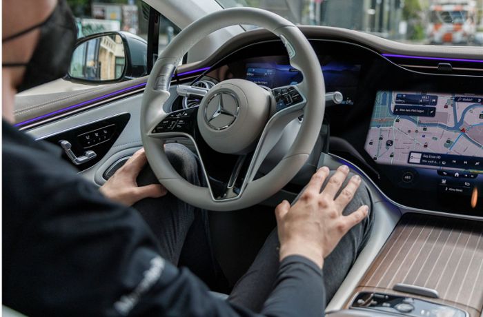 Autonomes Fahren bei Mercedes: Bis Tempo 60 steuert der Computer