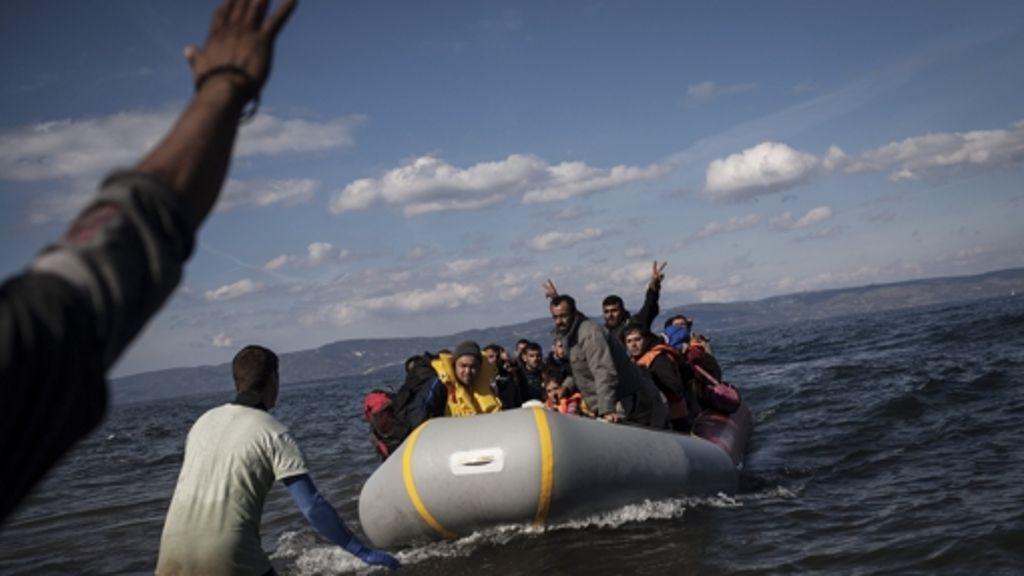 Flüchtlinge: EU-Innenminister fordern mehr Grenzschutz von Griechenland