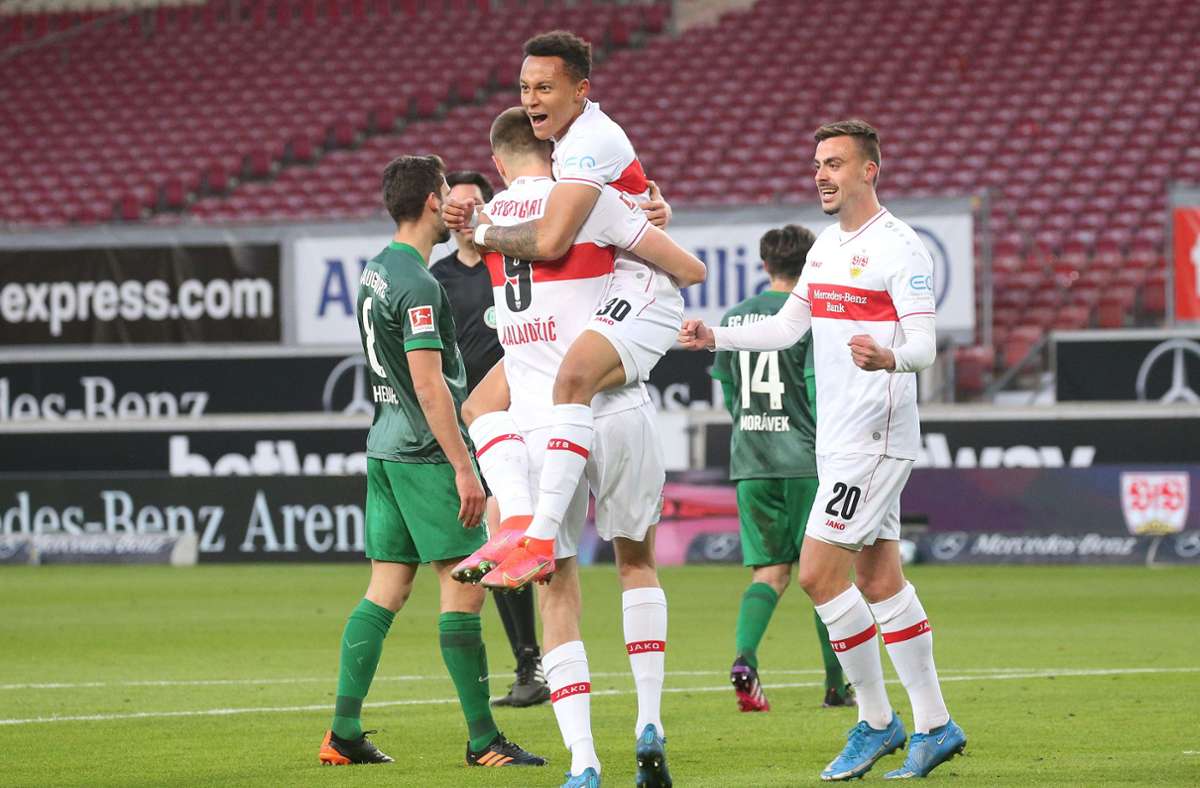 VfB-FCA 2:1 (7. Mai 2021): Das bis dato letzte Bundesliga-Heimspiel gegen den FC Augsburg entschied der VfB für sich. Die Tore in einer sehr umkämpften Partie erzielten Philipp Förster und Sasa Kalajdzic.