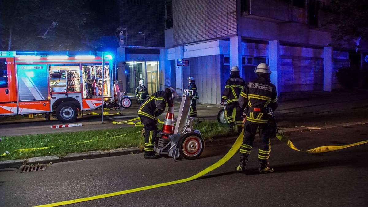Missverständnis in Sindelfingen: Großer Feuerwehreinsatz wegen verbranntem Essen