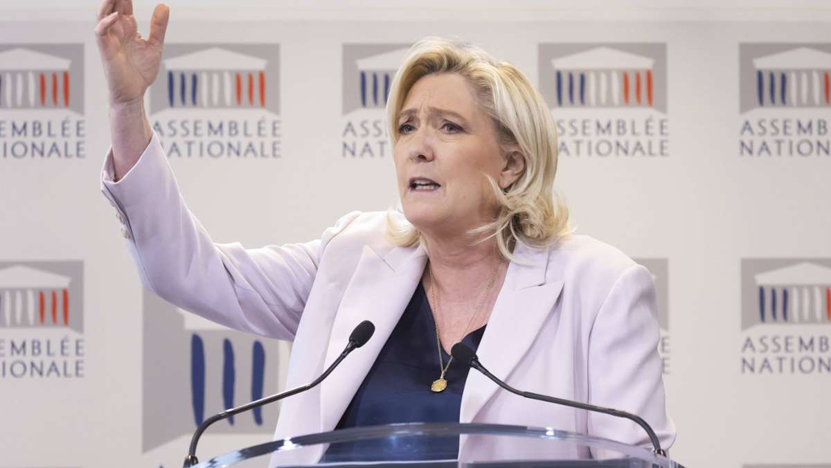 Streit um Rentenalter: Marine Le Pen ist die Gewinnerin des Konflikts in Frankreich