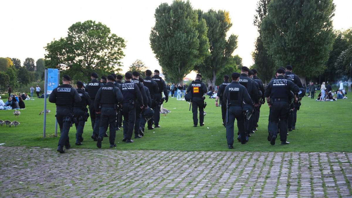 Randale in Baden-Württemberg: „Krawall-Tourismus“ macht Polizei zu schaffen