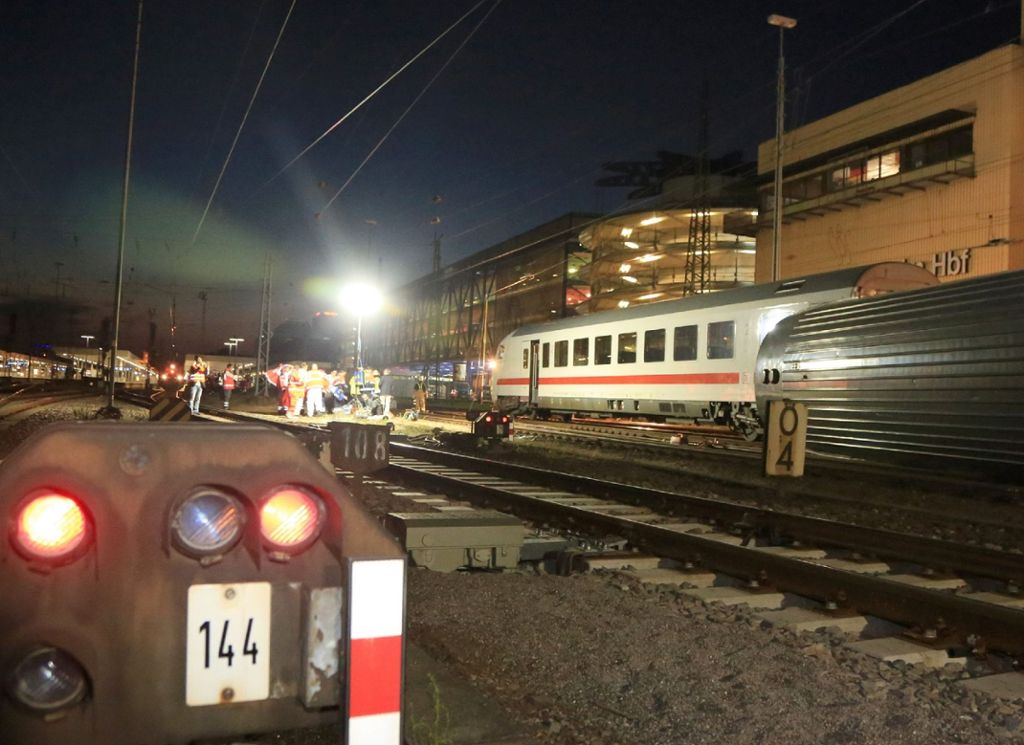 Mehr als 40 Personen sind bei dem Zugunglück in Mannheim verletzt worden.