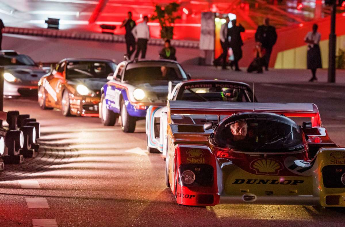 Mit einer großen Gala hat Porsche am Donnerstagabend 75 Jahre Sportwagen gefeiert.