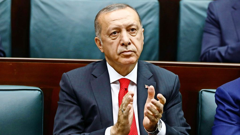 Vereidigung von Recep Tayyip Erdogan: Der türkische Sonnenkönig übernimmt das Zepter