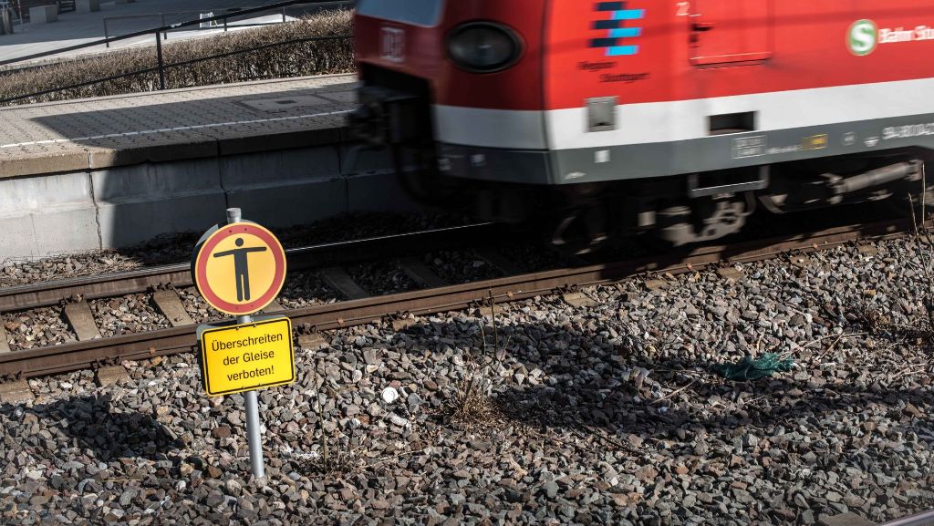 S-Bahn im Kreis Böblingen: Die Bahn sperrt wieder die Gleise