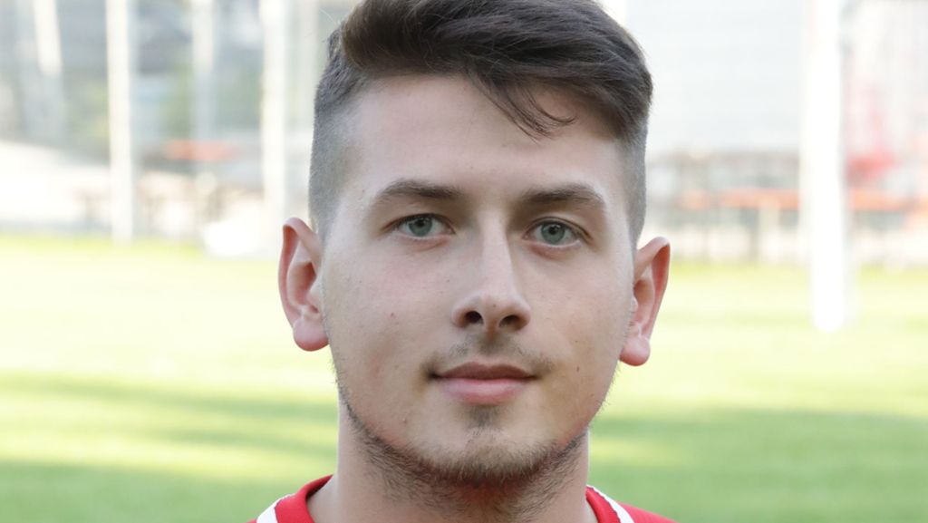  Haris Krak, mit dem TV Oeffingen in Breuningsweiler, lobt den 21-Jährigen zum Abschied. Emin Velic plant seine Zukunft, hat Anfragen von Vereinen, aber bisher weder zu- noch abgesagt. 