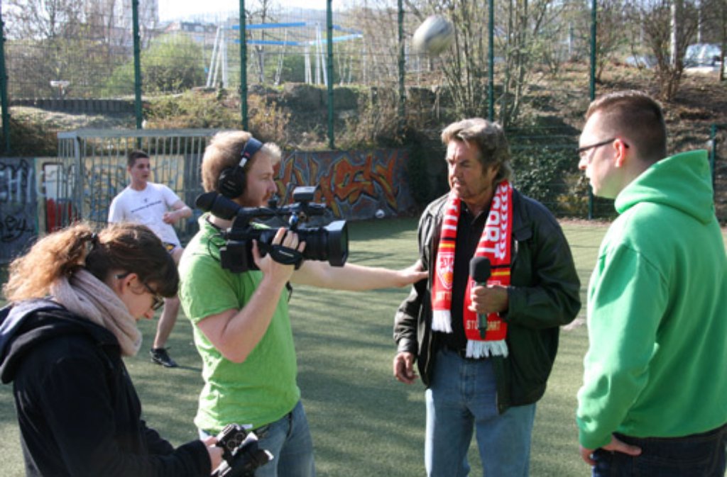 Hier ein paar Eindrücke von den Dreharbeiten zur 29. Folge von Bruno sieht rot mit Philipp Maisel (Kick-S) bei der SG Stuttgart-West.