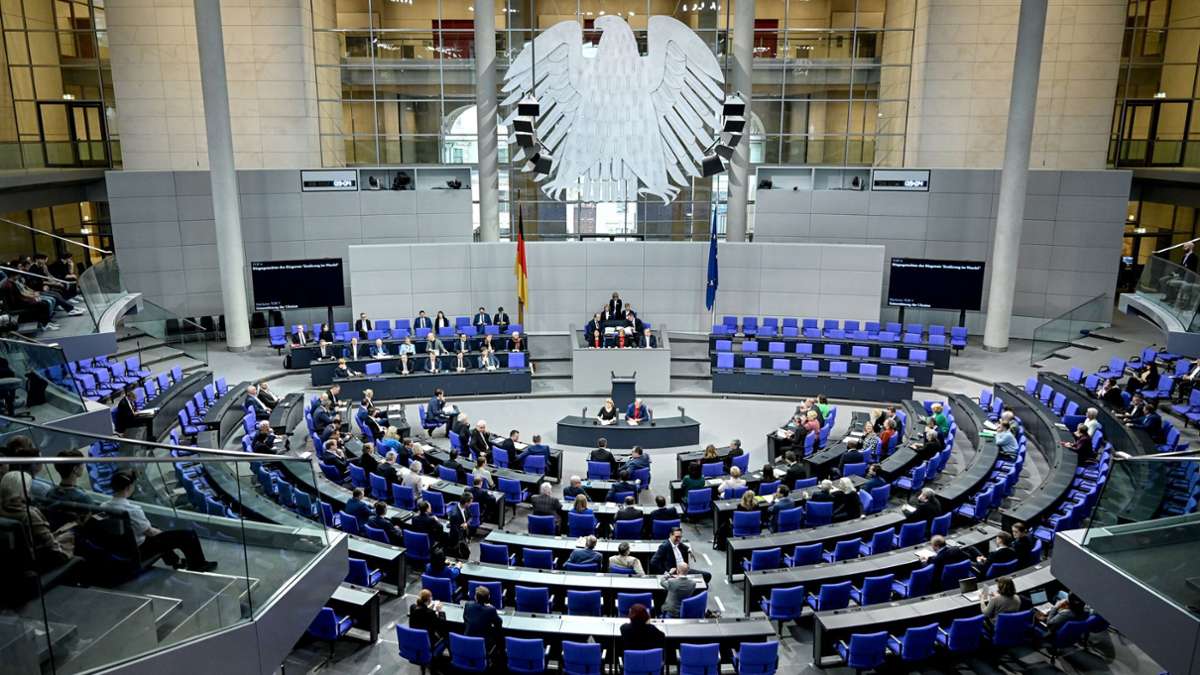 Forderung der Union: Bundestag lehnt  Lieferung von Taurus-Marschflugkörpern erneut ab