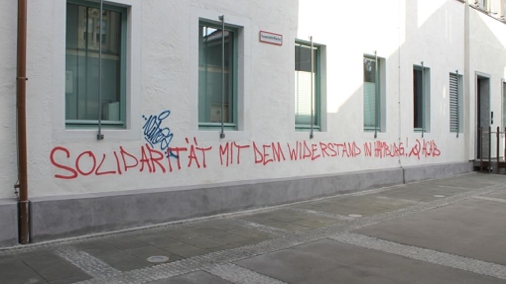 Schmierereien in Bad Cannstatt: Neues Graffiti am Bezirksrathaus