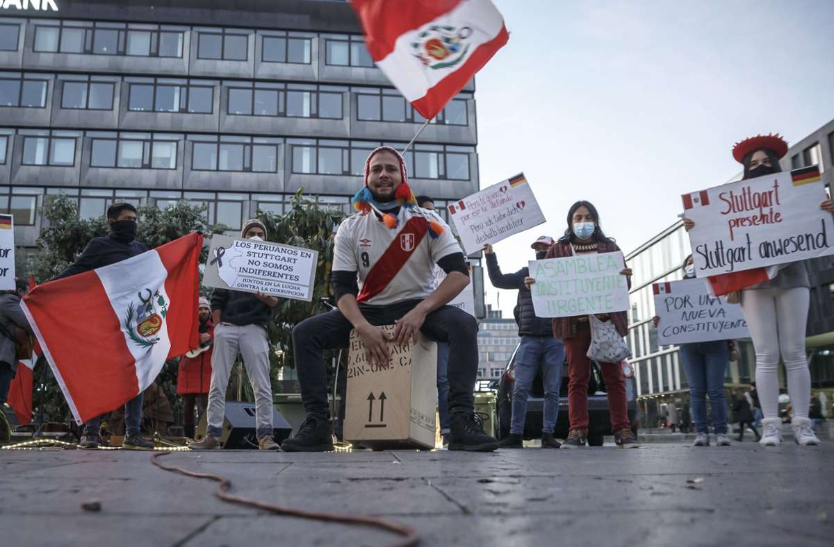 Peruaner demonstrierten am Samstag in Stuttgart.