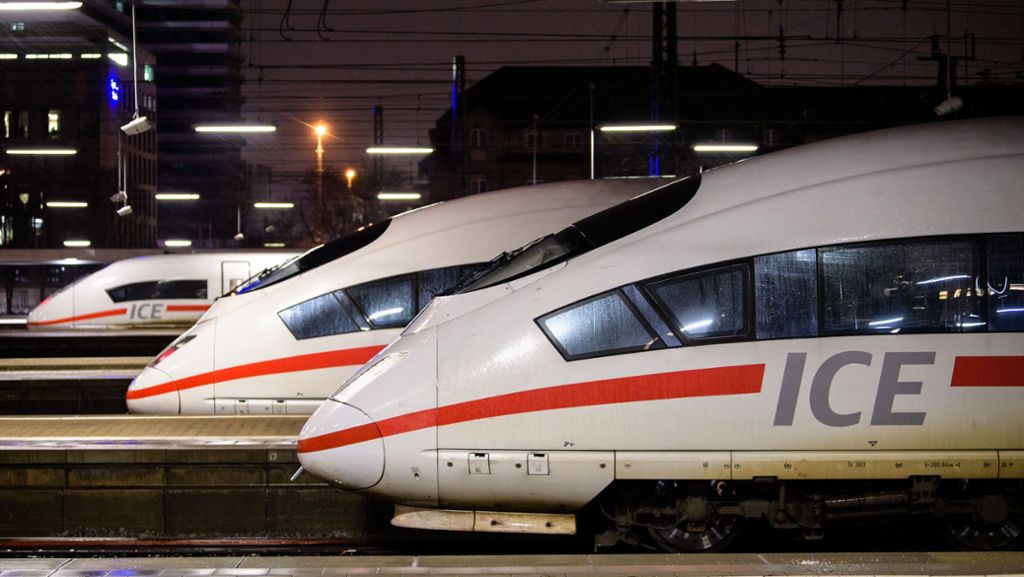 Deutsche Bahn: Bahn will zusätzliche Milliarde in Züge investieren