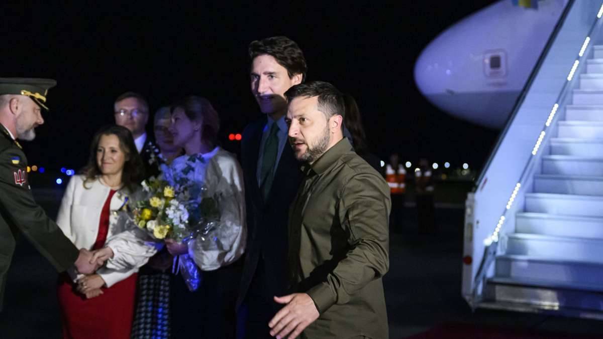 Krieg in der Ukraine: Selenskyj unangekündigt zu Besuch in Kanada eingetroffen
