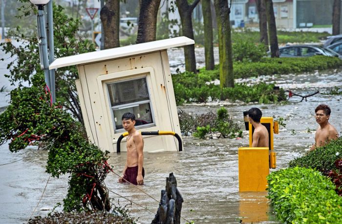 Taifun Mangkhut hat Hongkong  im Griff