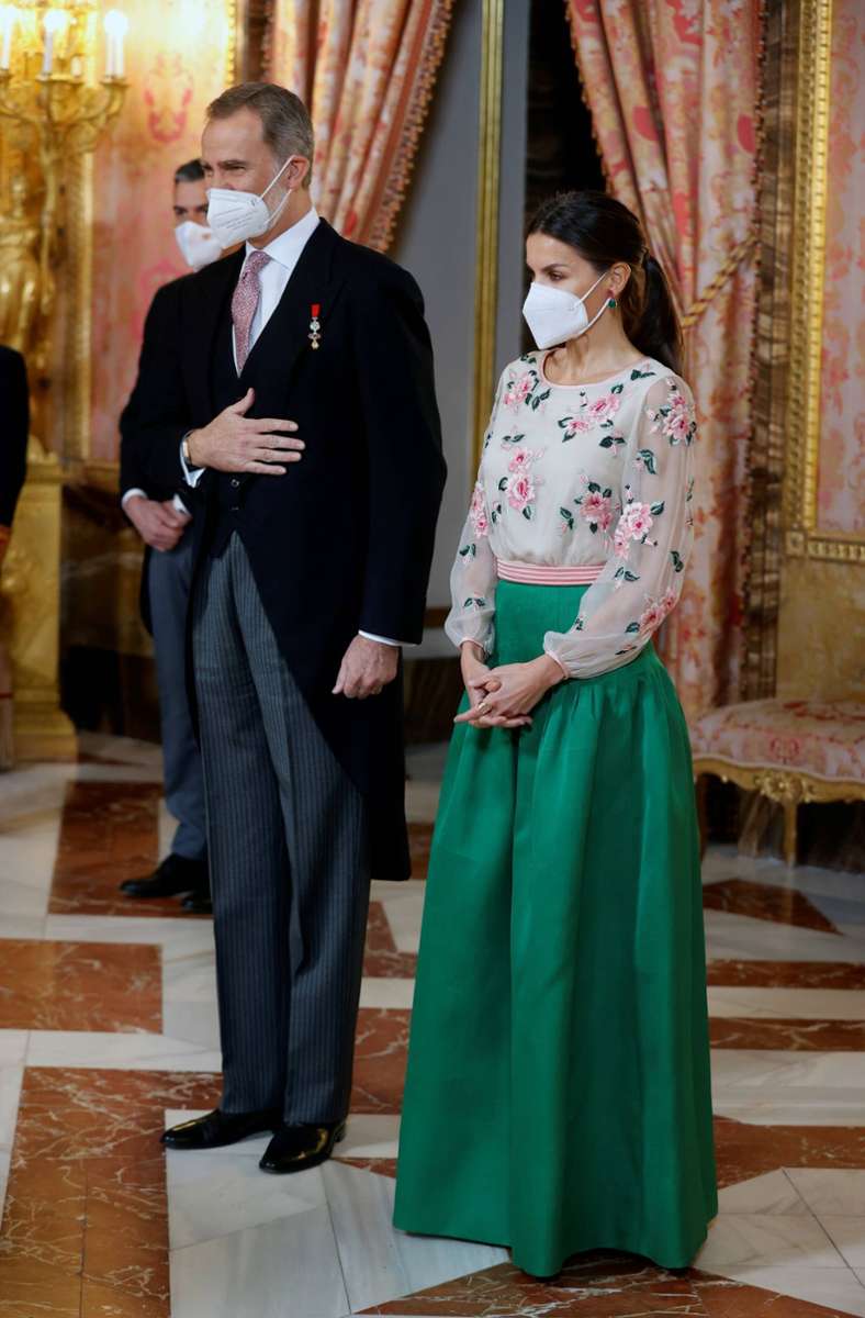 Am Montag empfingen Spaniens König Felipe und Königin Letizia Mitglieder des diplomatischen Corps im Palast.