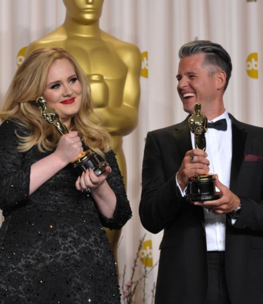 Adele und Paul Epworth bekamen für "Skyfall" einen Oscar für den besten Originalsong.