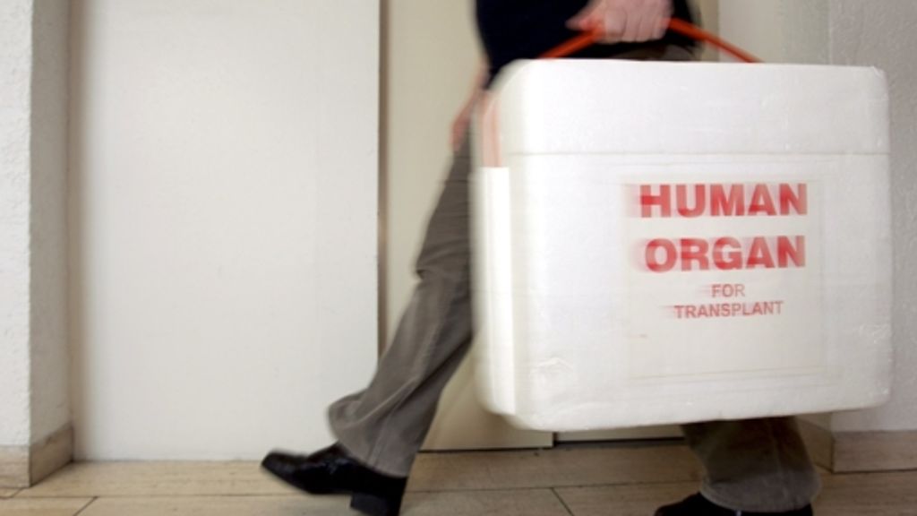 Organspendenskandal: Wer bekommt ein Spenderorgan?